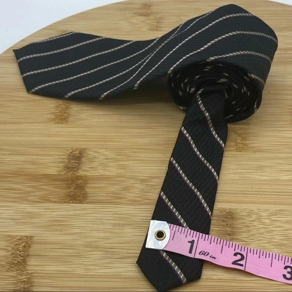 FENDIMen's Tie; Pure Italian Silk